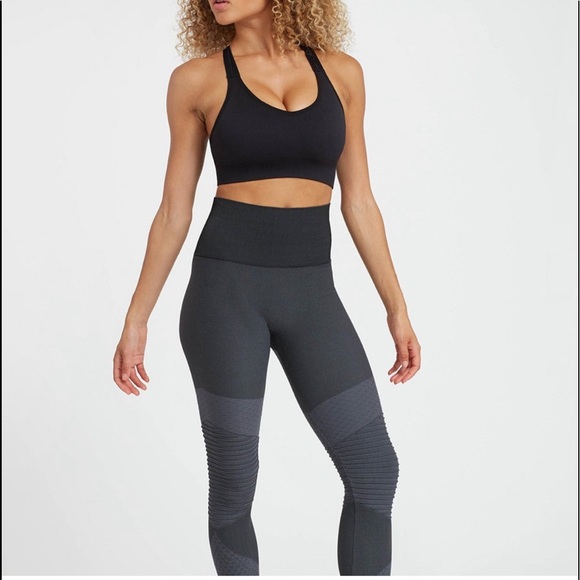 Spanx “look at me now seamless moto leggings” NEW! - Picture 2 of 5